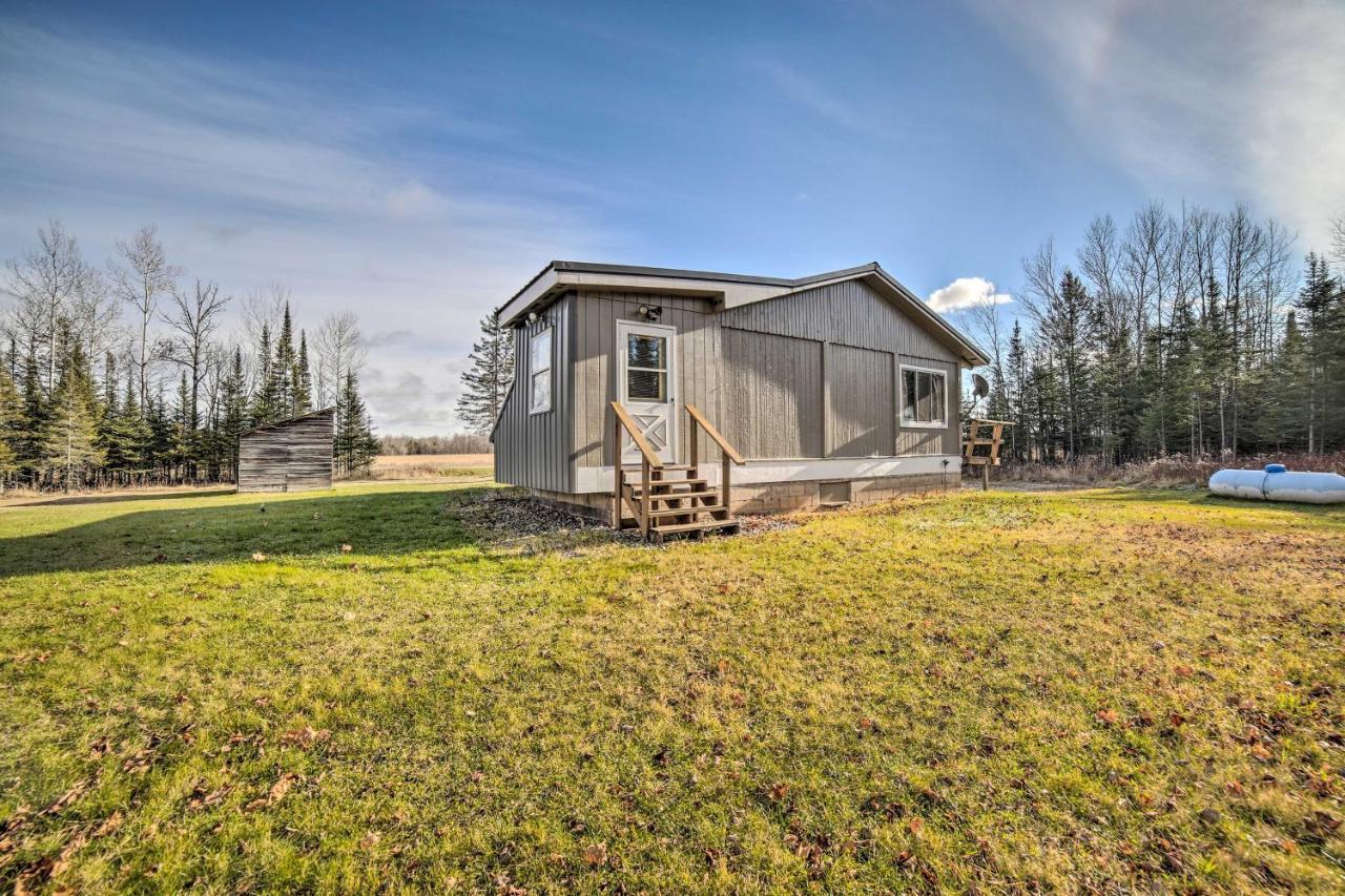 Cornell Home With Fire Pit And Hunting Access! Екстер'єр фото